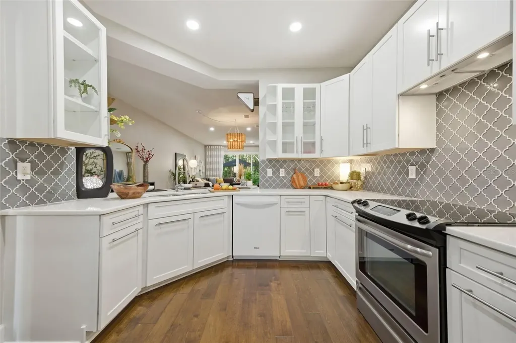 14244 Waterville Circle Tampa FL 33626