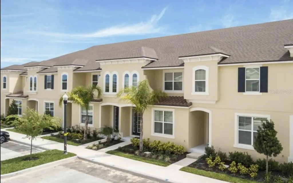 1561 Carey Palm Circle Kissimmee FL 34747