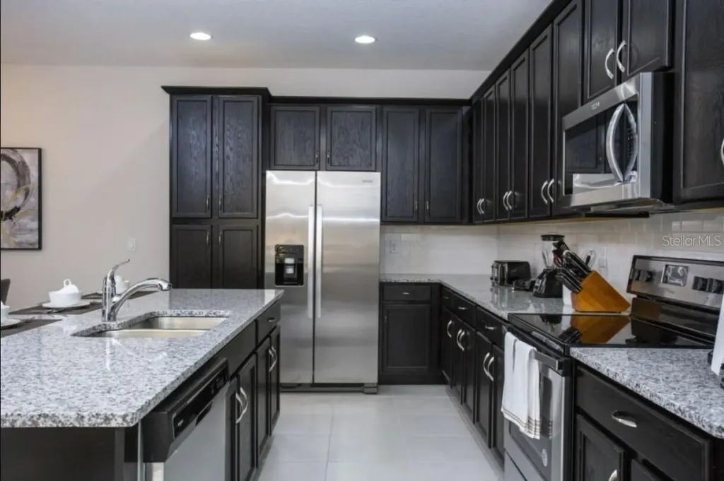1561 Carey Palm Circle Kissimmee FL 34747