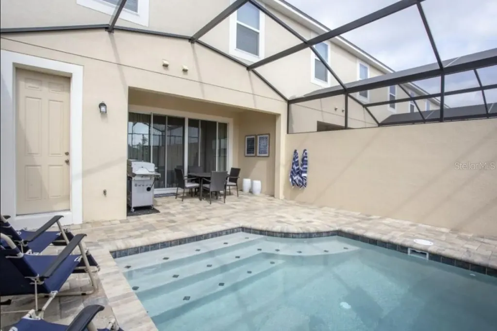 1561 Carey Palm Circle Kissimmee FL 34747