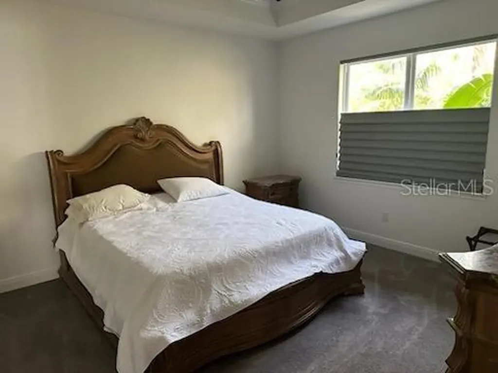 5262 Asher Court Sarasota FL 34232