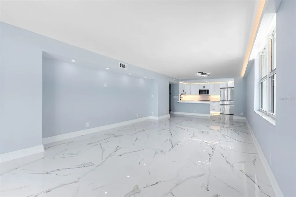 1400 Gulf Boulevard Clearwater Beach FL 33767