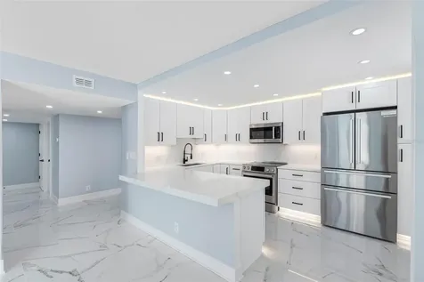 1400 Gulf Boulevard Clearwater Beach FL 33767