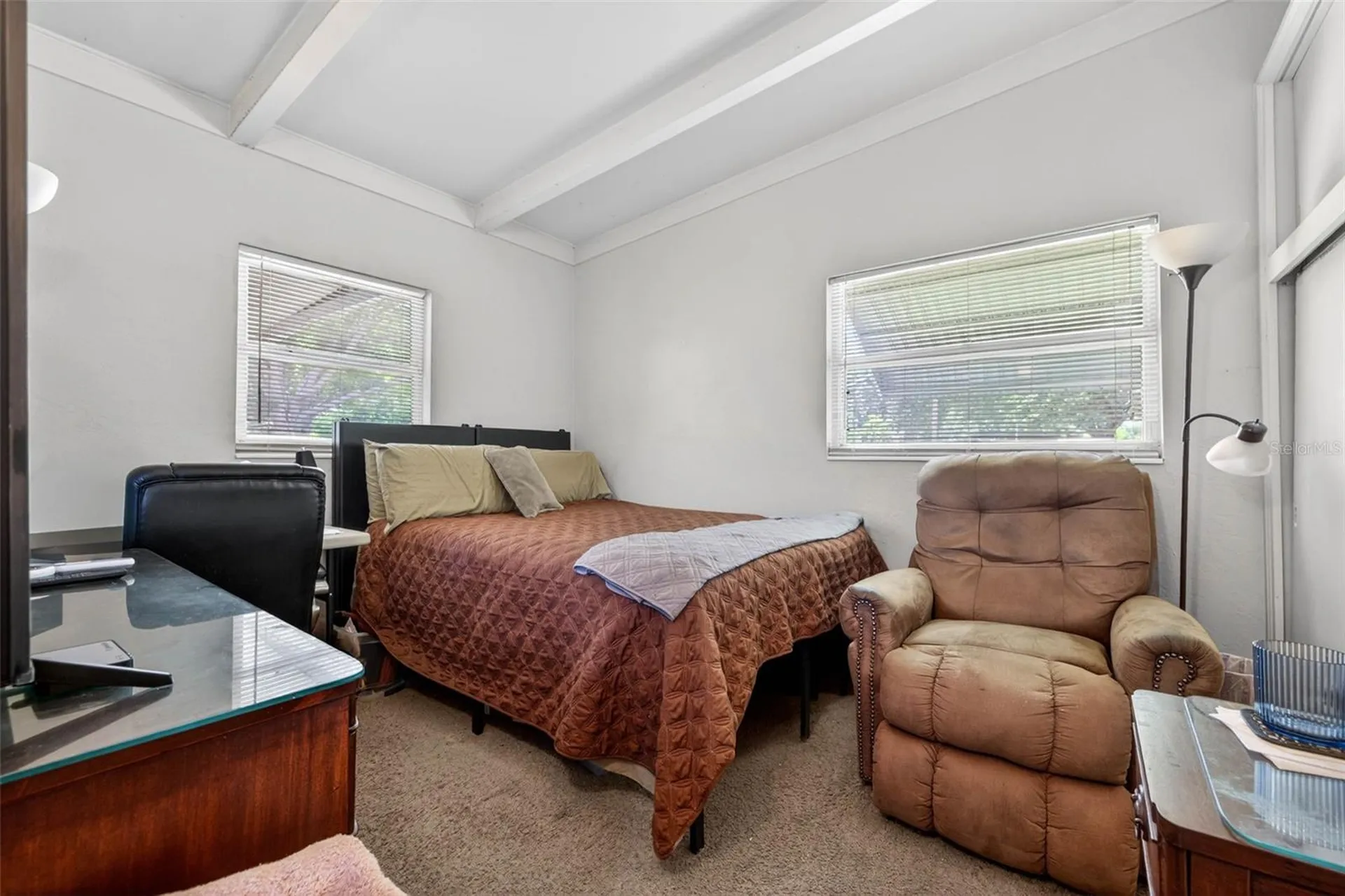 6819 Meadowlawn Drive N St Petersburg FL 33702