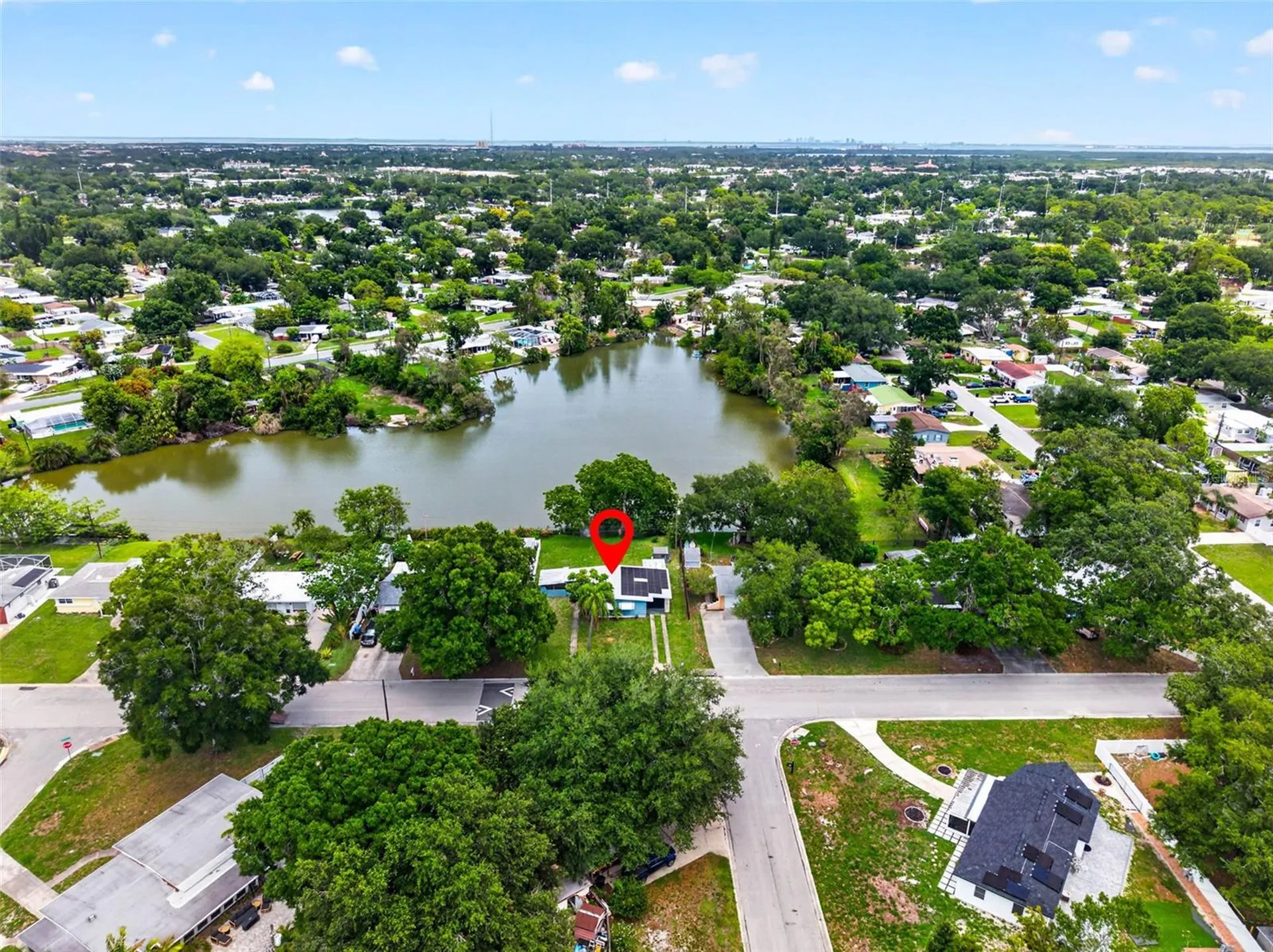 6819 Meadowlawn Drive N St Petersburg FL 33702