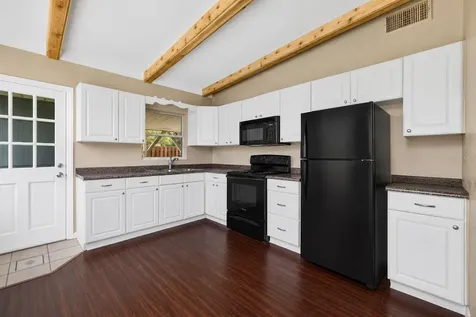 6819 Meadowlawn Drive N St Petersburg FL 33702
