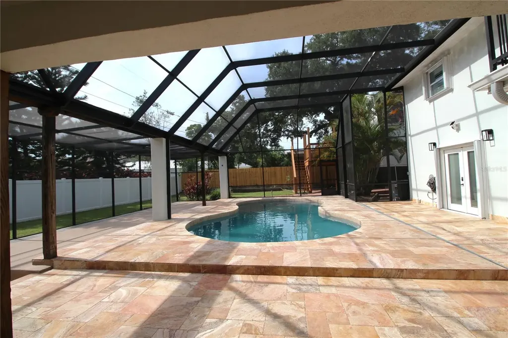 2436 Navarez Avenue Safety Harbor FL 34695