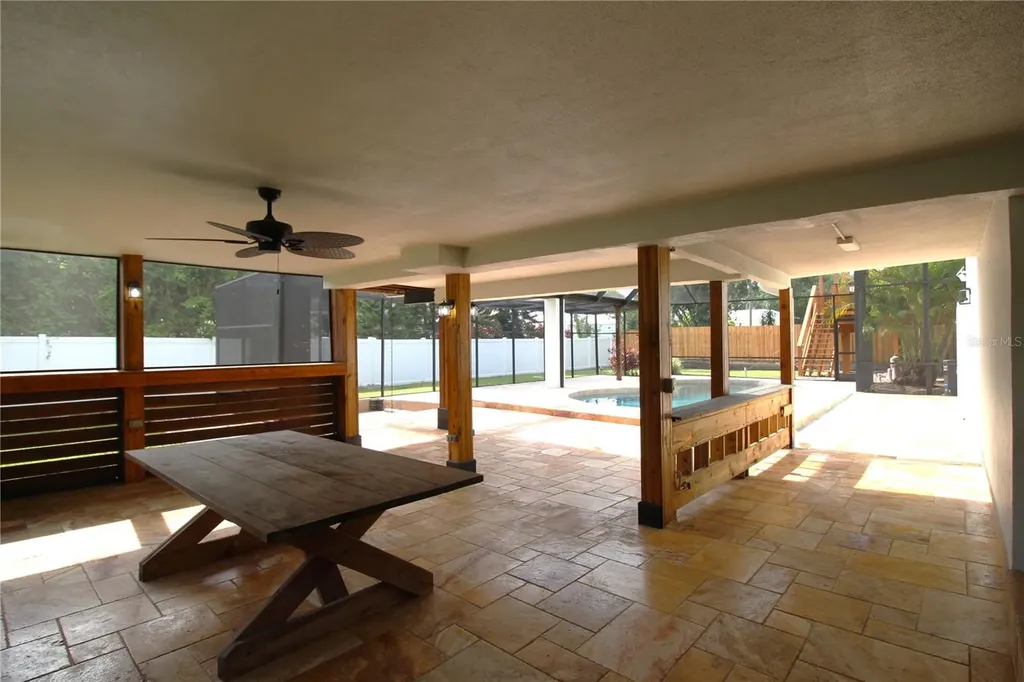 2436 Navarez Avenue Safety Harbor FL 34695