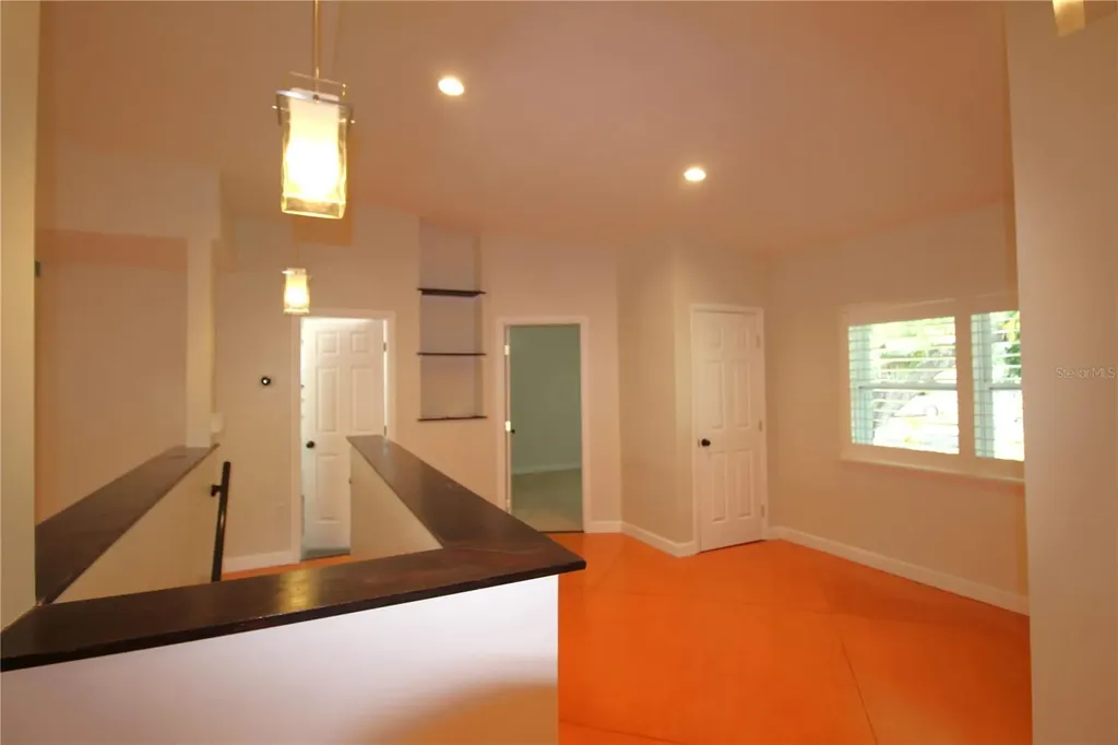 2436 Navarez Avenue Safety Harbor FL 34695