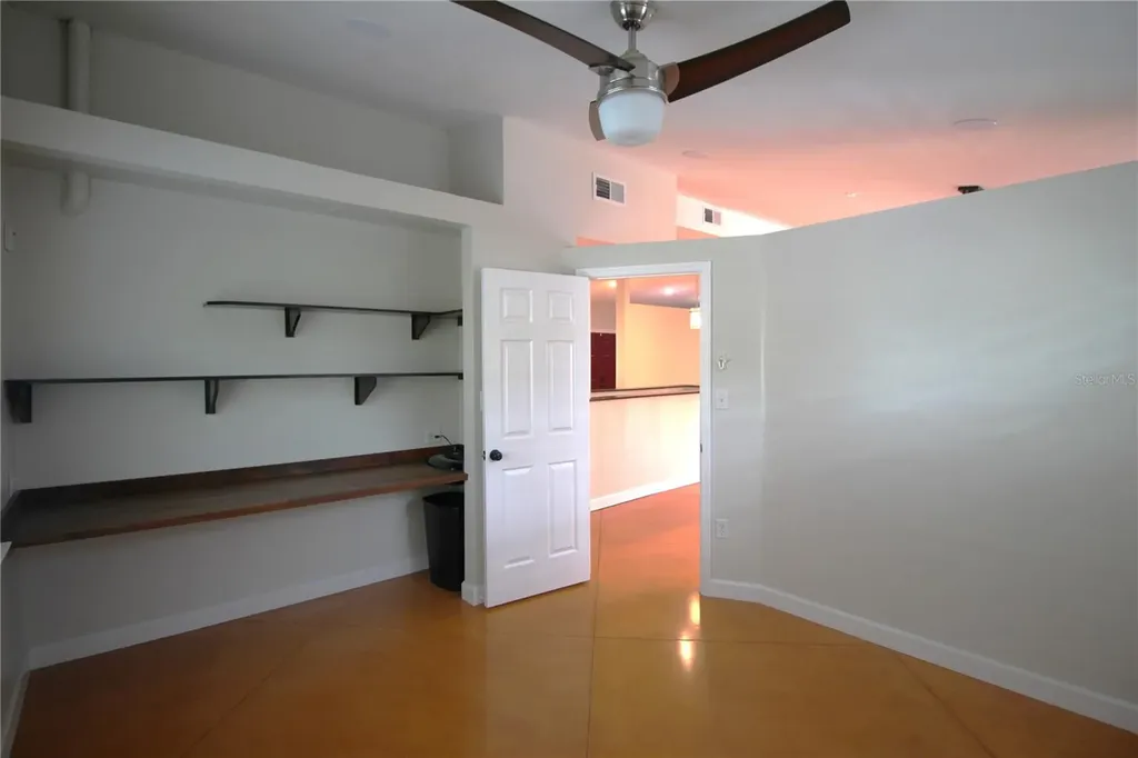 2436 Navarez Avenue Safety Harbor FL 34695