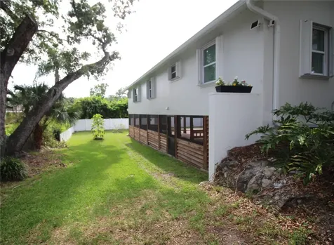 2436 Navarez Avenue Safety Harbor FL 34695