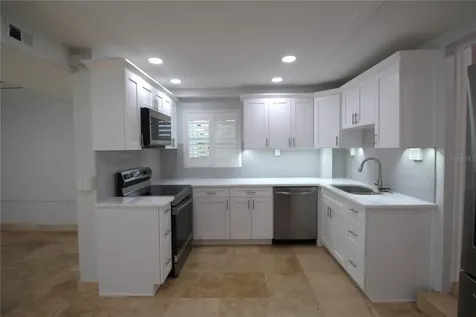 2436 Navarez Avenue Safety Harbor FL 34695