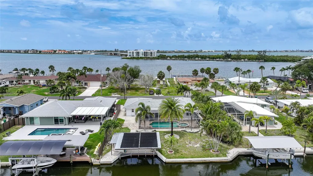 1433 Lemon Bay Drive Englewood FL 34223