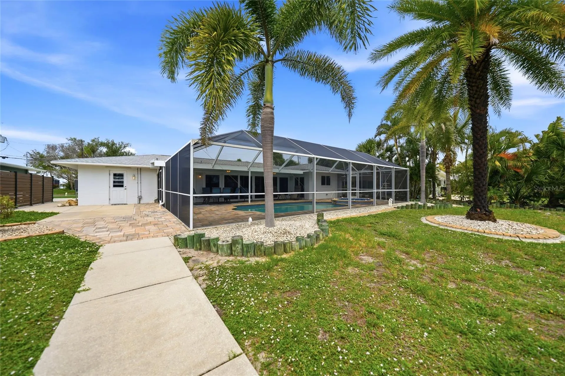 1433 Lemon Bay Drive Englewood FL 34223