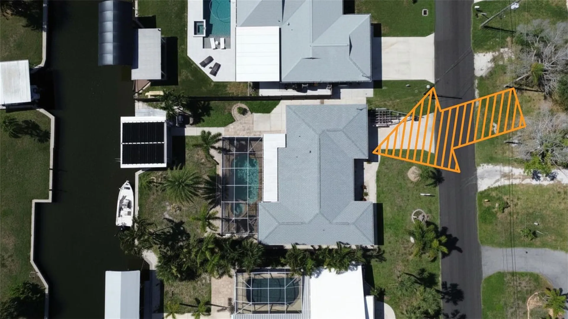 1433 Lemon Bay Drive Englewood FL 34223
