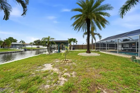 1433 Lemon Bay Drive Englewood FL 34223