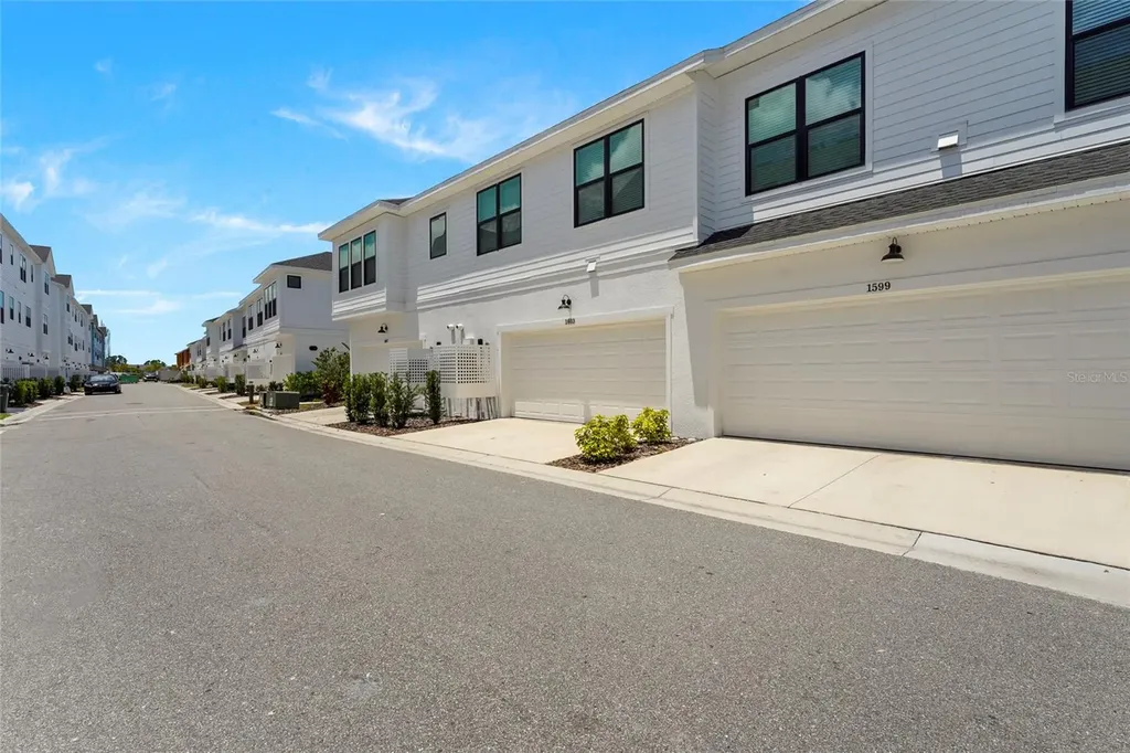 1603 Springwell Lane Sarasota FL 34240