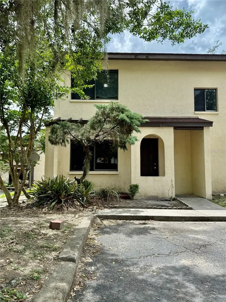 2735 SW 35th Place Gainesville FL 32608