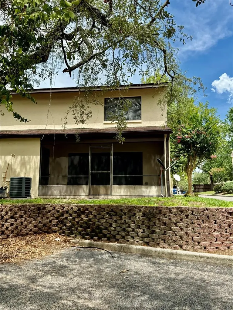 2735 SW 35th Place Gainesville FL 32608