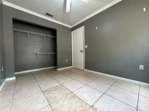2735 SW 35th Place Gainesville FL 32608