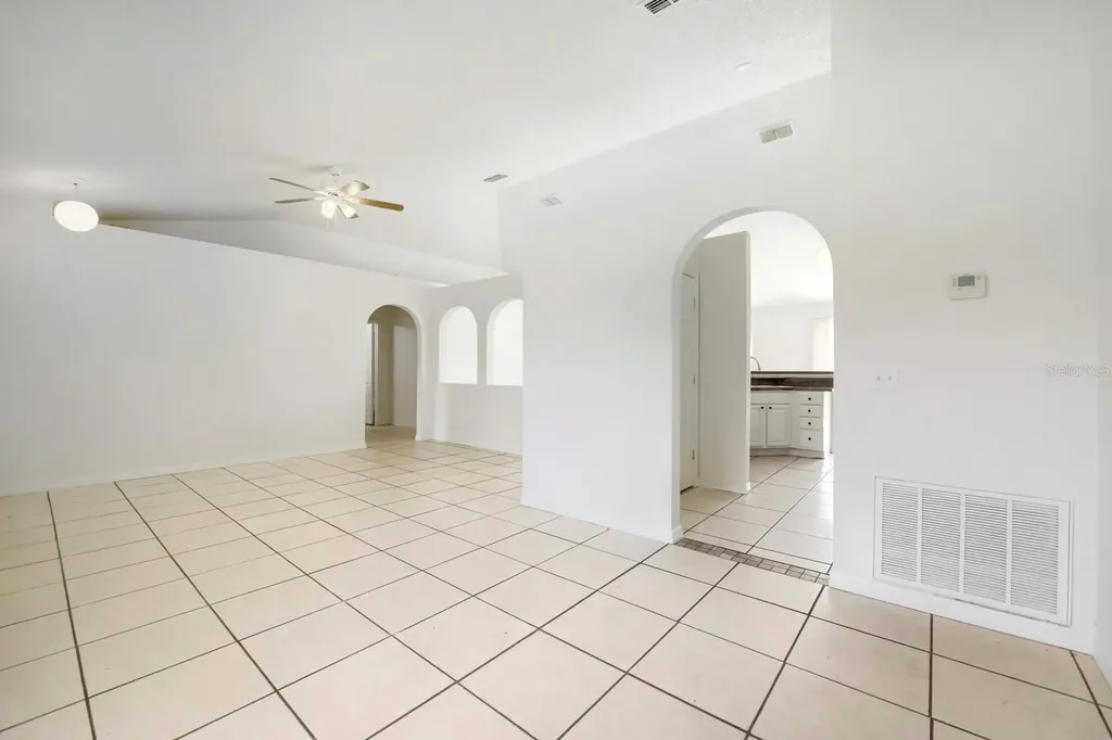 954 Derbyshire Drive Kissimmee FL 34758