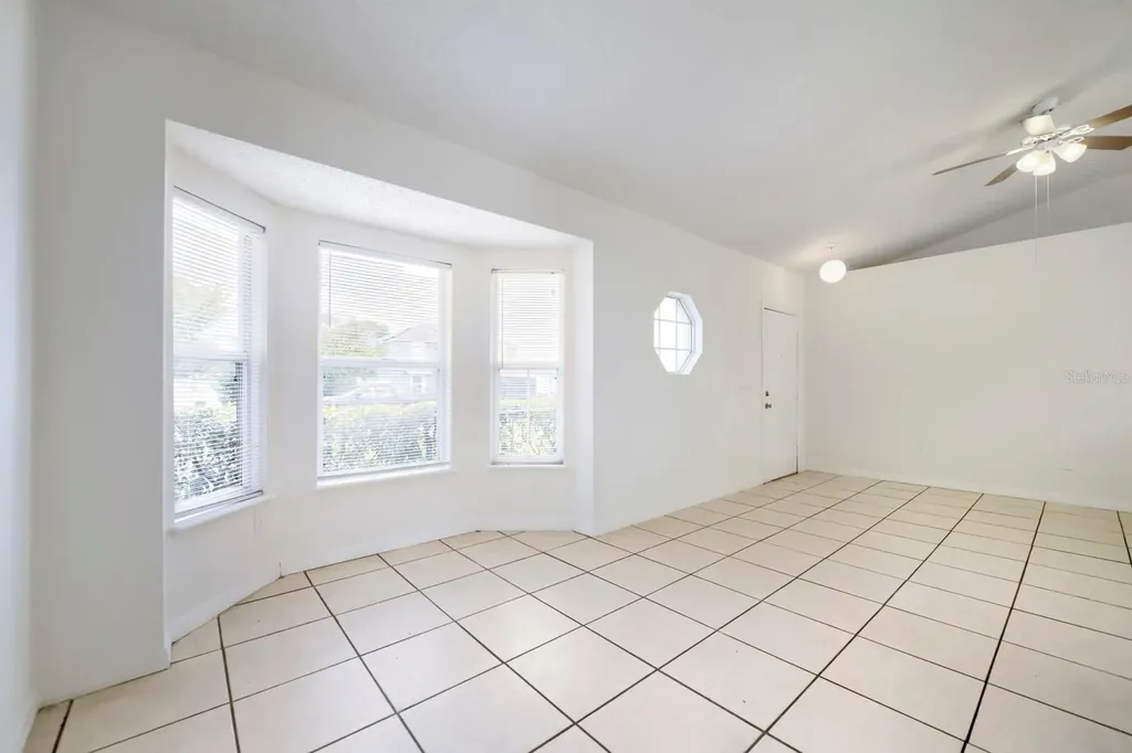 954 Derbyshire Drive Kissimmee FL 34758