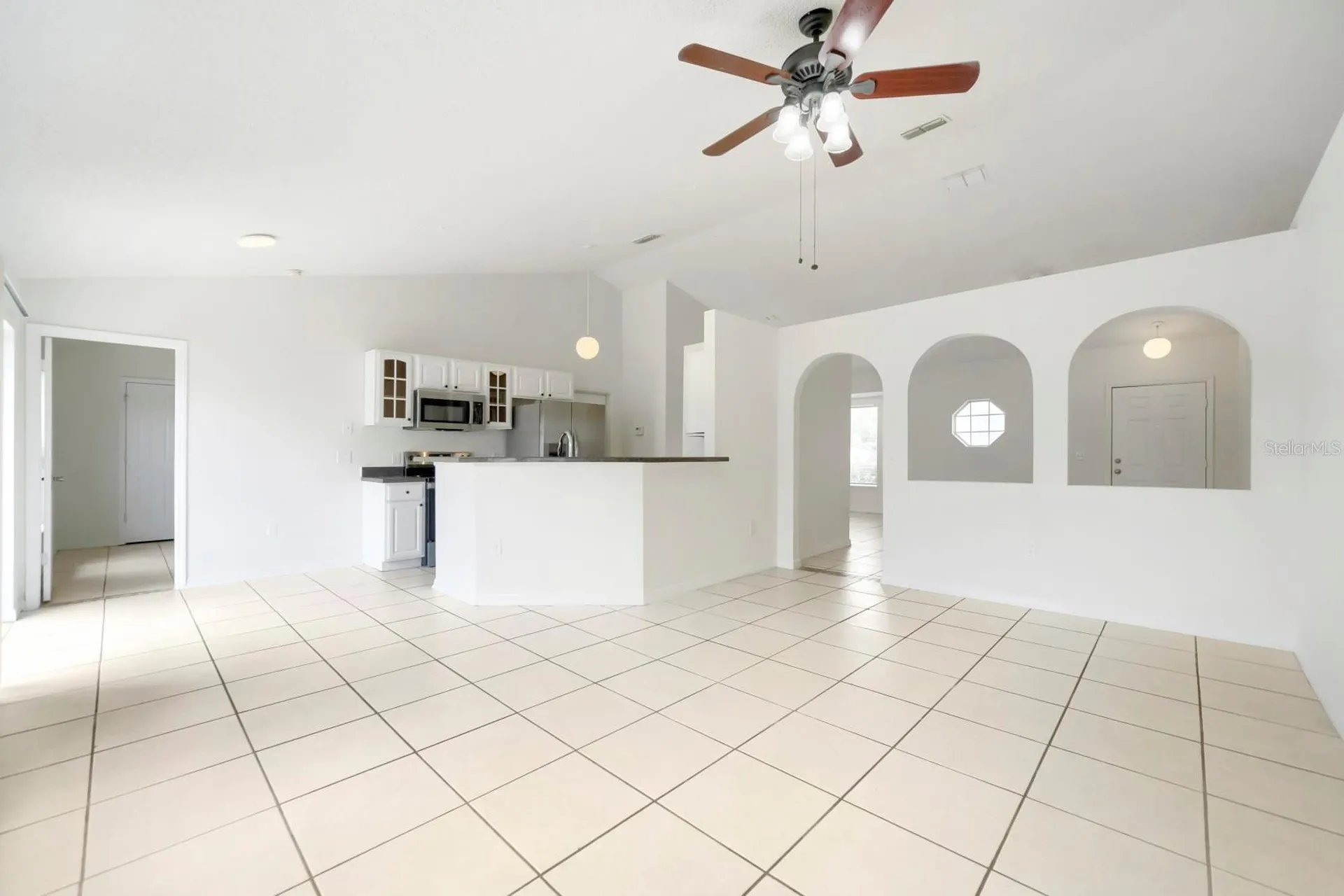 954 Derbyshire Drive Kissimmee FL 34758