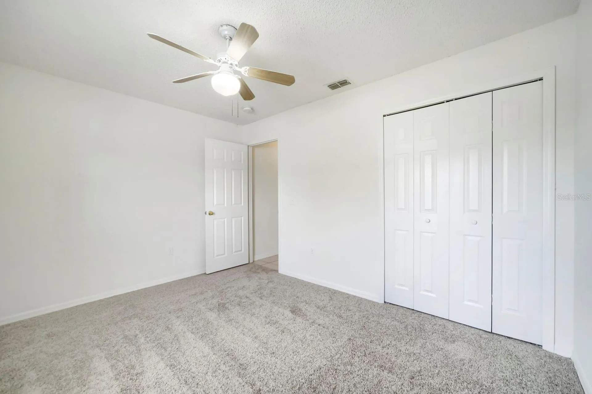 954 Derbyshire Drive Kissimmee FL 34758
