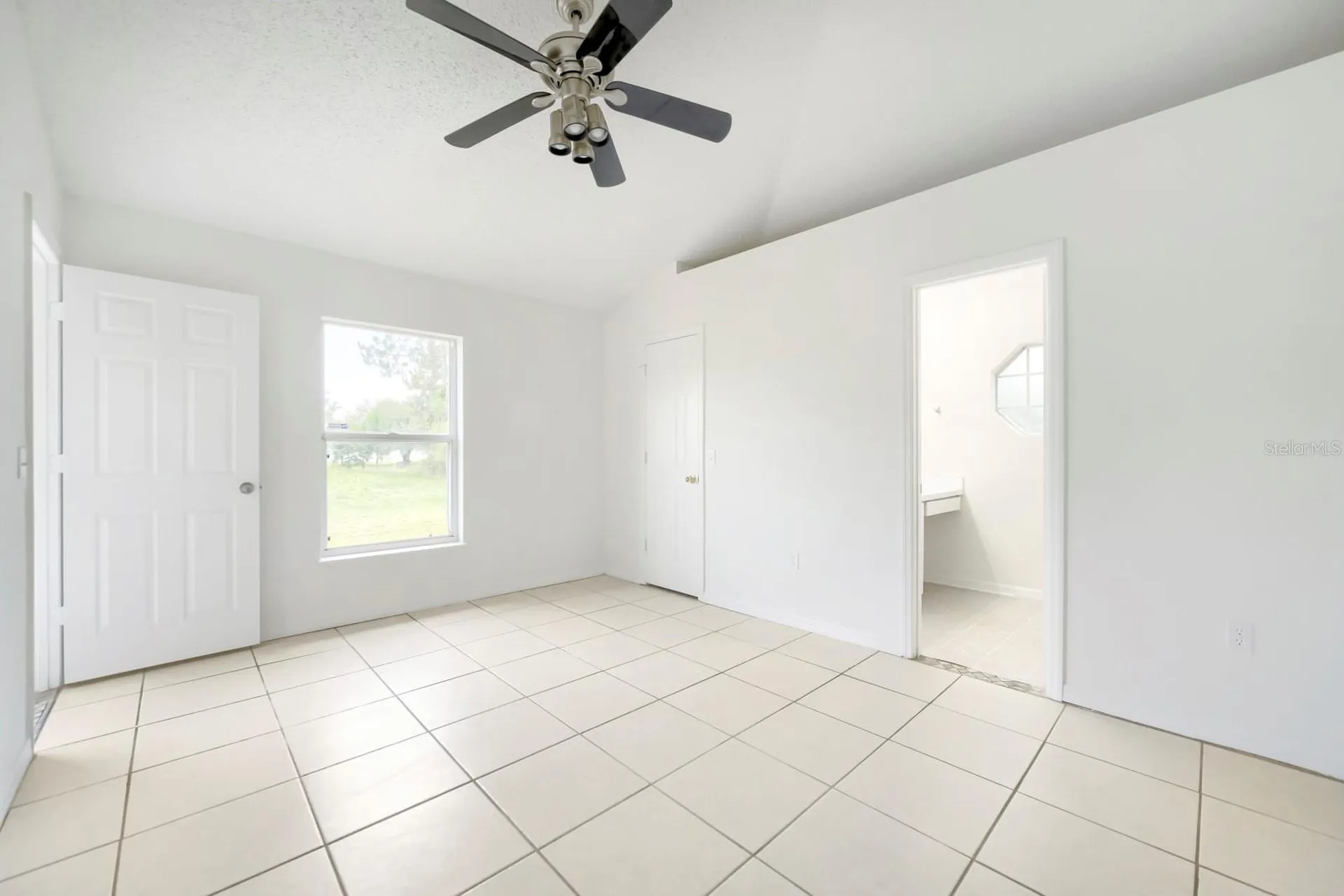 954 Derbyshire Drive Kissimmee FL 34758