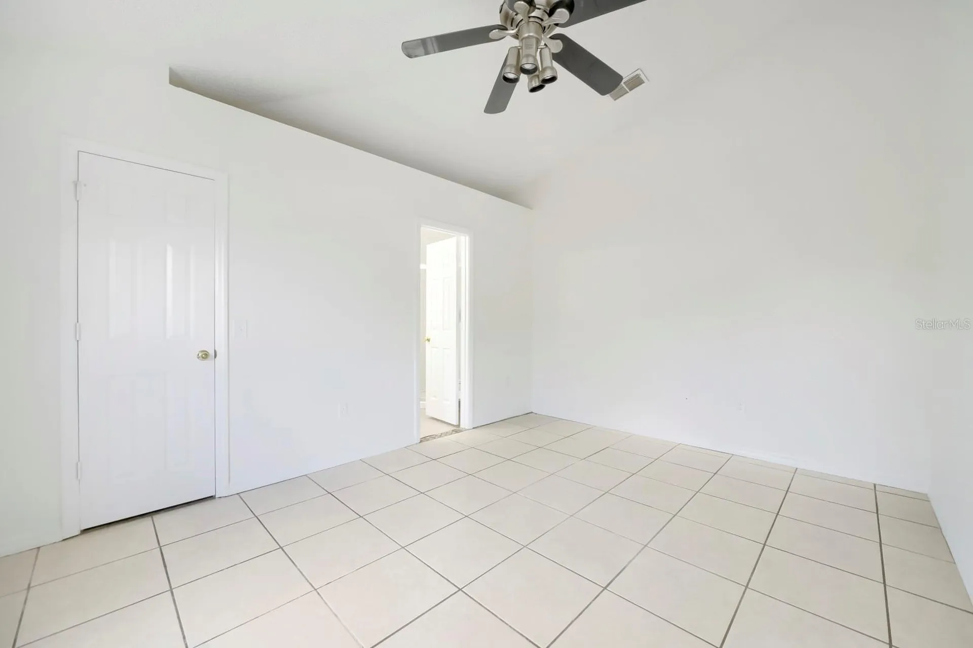 954 Derbyshire Drive Kissimmee FL 34758