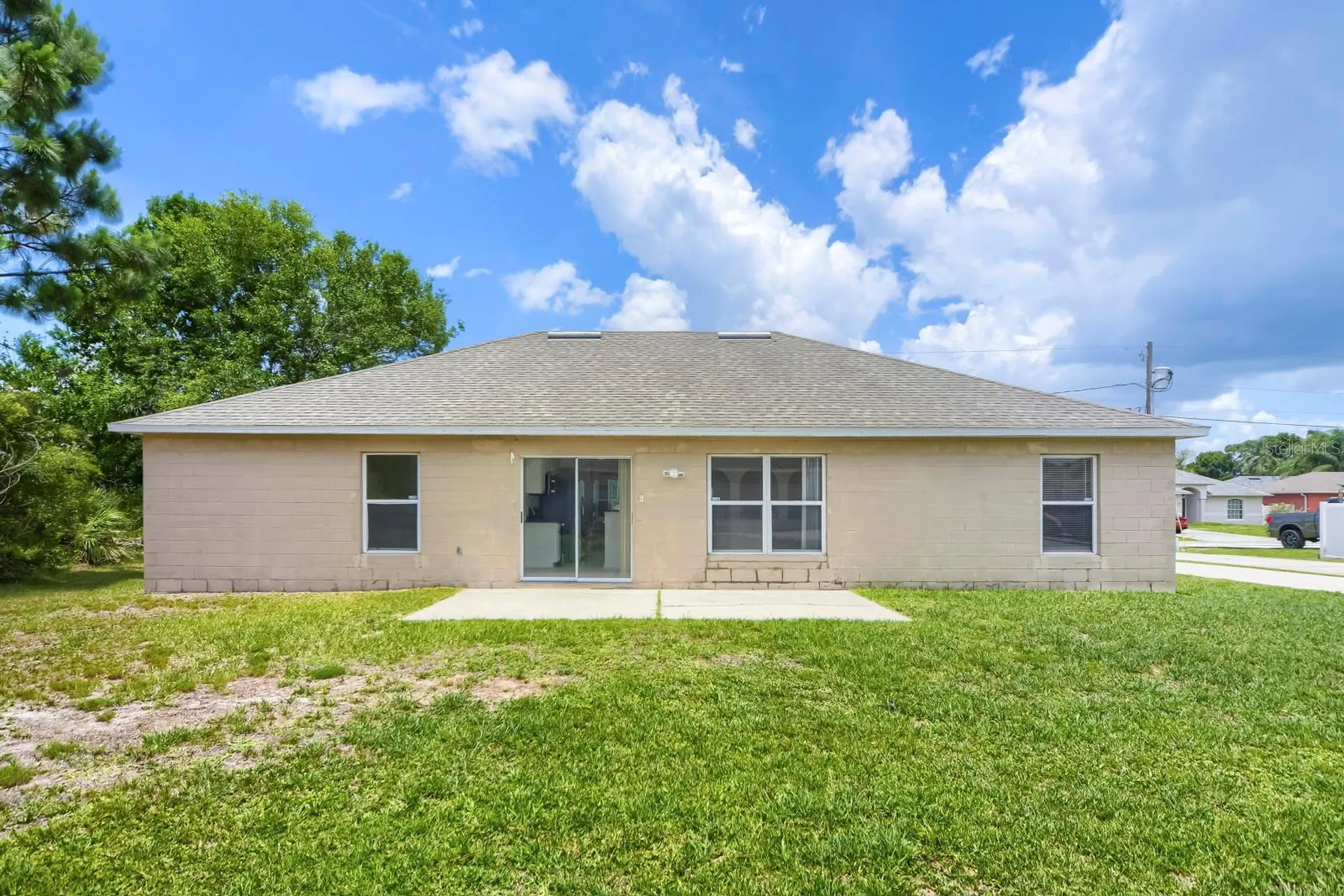 954 Derbyshire Drive Kissimmee FL 34758