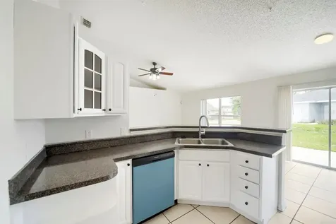 954 Derbyshire Drive Kissimmee FL 34758