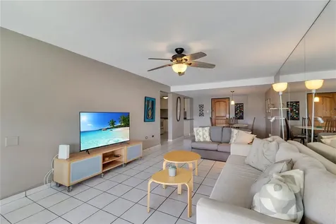 14 Calle Marseilles San Juan PR 00907