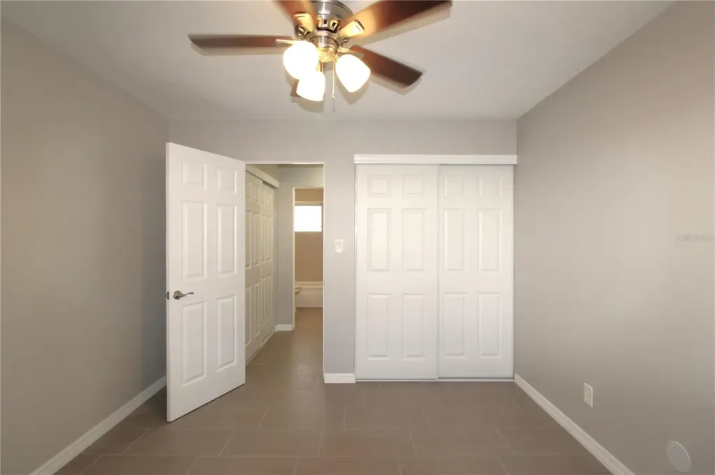 3001 Bee Ridge Road Sarasota FL 34239