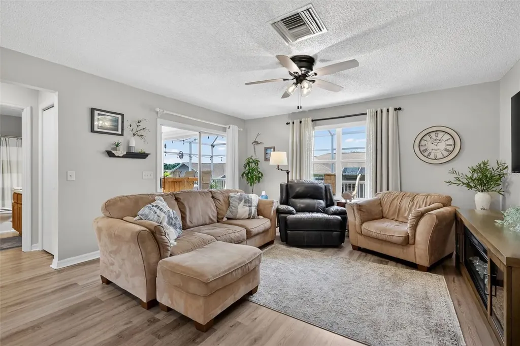 16919 SE 96th Chapelwood Circle The Villages FL 32162