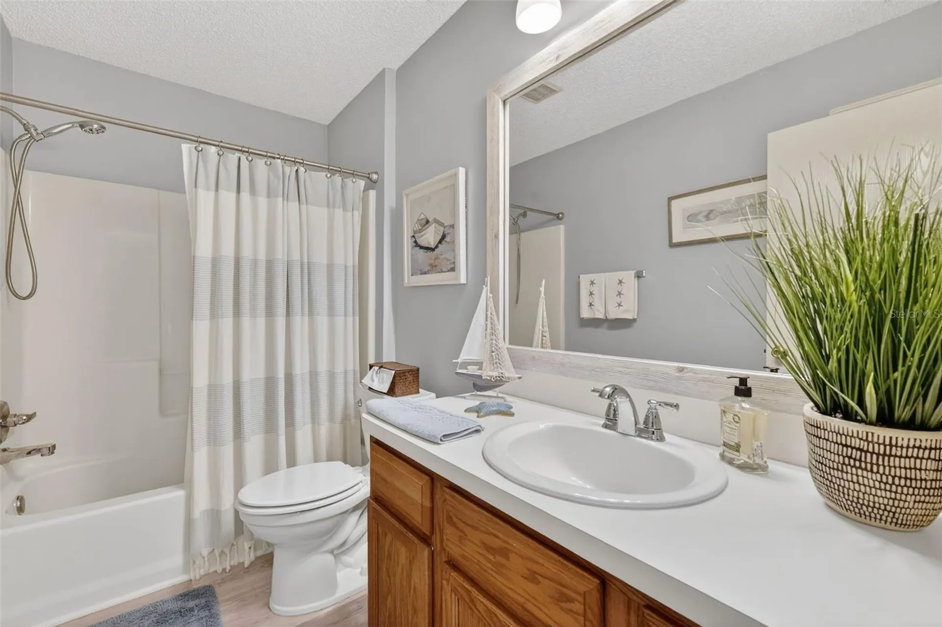 16919 SE 96th Chapelwood Circle The Villages FL 32162