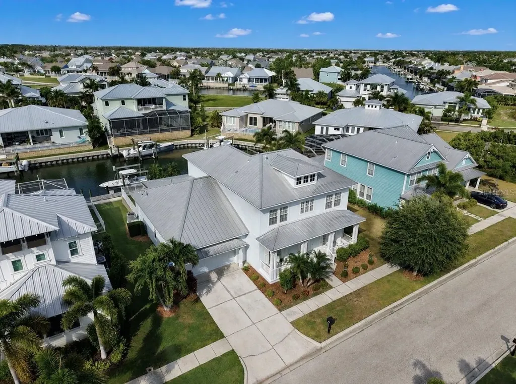 611 Mirabay Boulevard Apollo Beach FL 33572