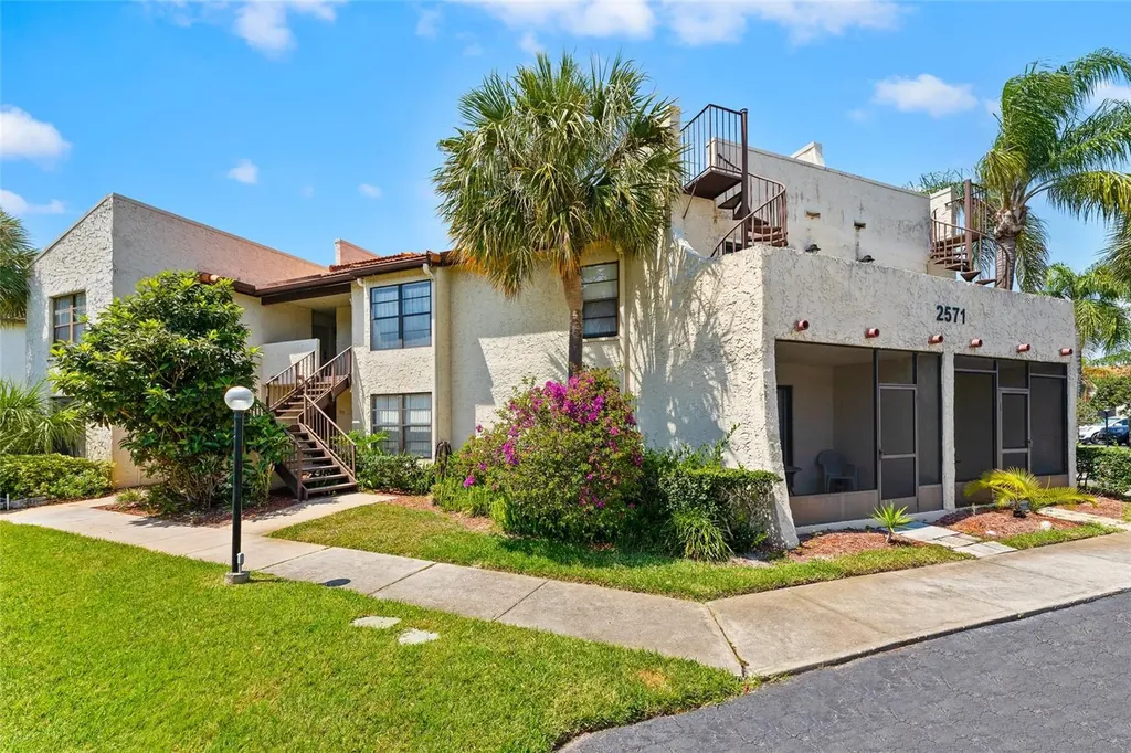 2571 Cyprus Drive Palm Harbor FL 34684