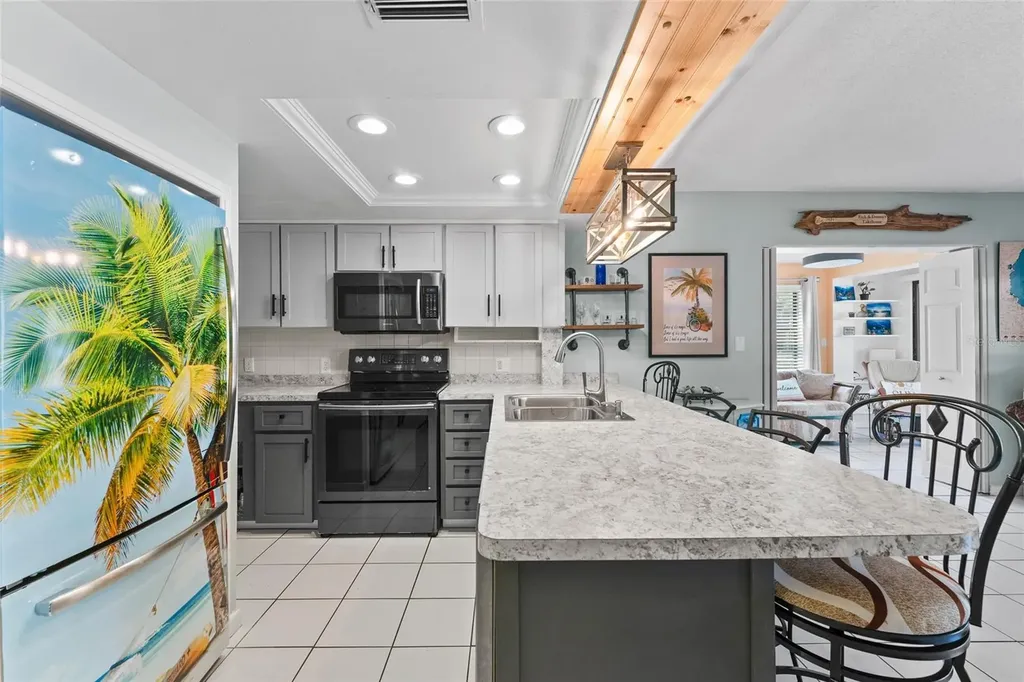 2571 Cyprus Drive Palm Harbor FL 34684