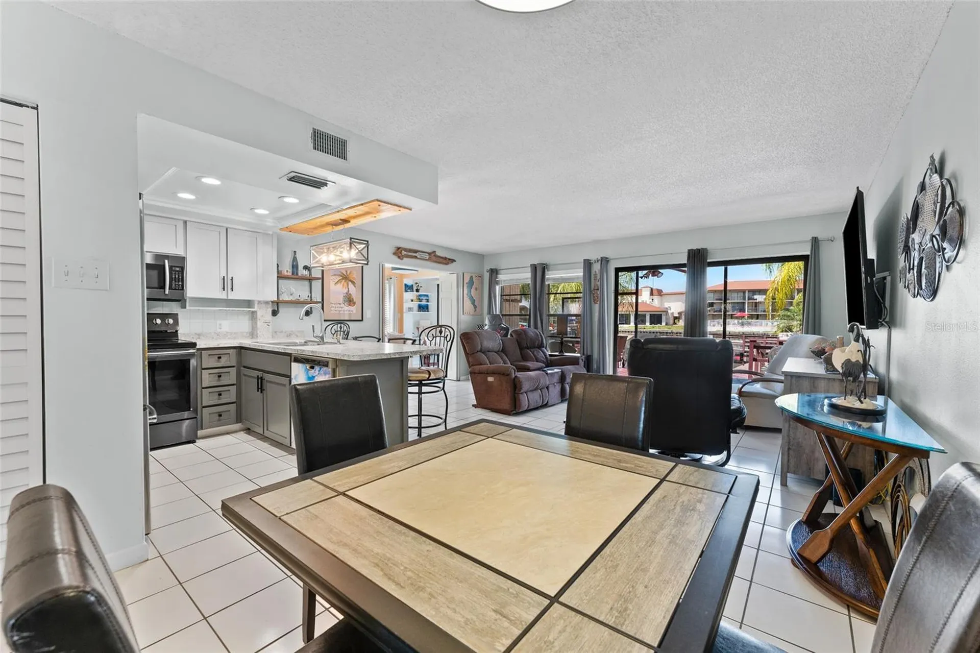 2571 Cyprus Drive Palm Harbor FL 34684