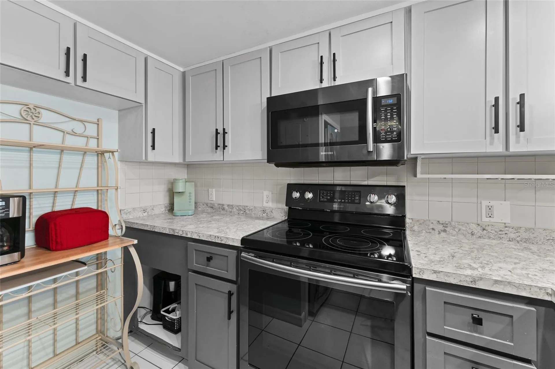 2571 Cyprus Drive Palm Harbor FL 34684