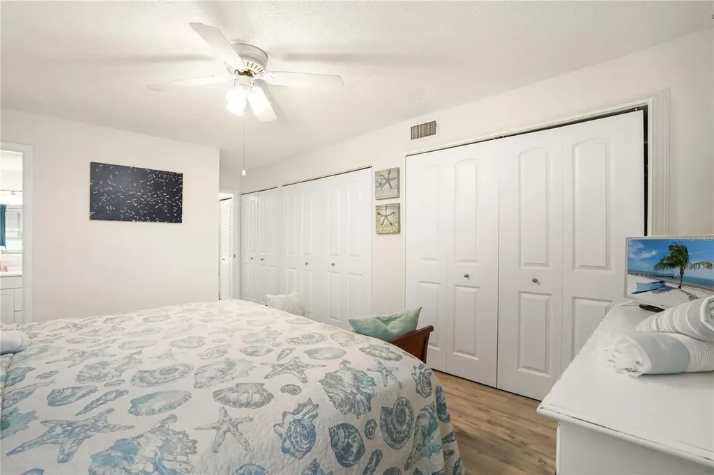 5673 Midnight Pass Road Sarasota FL 34242