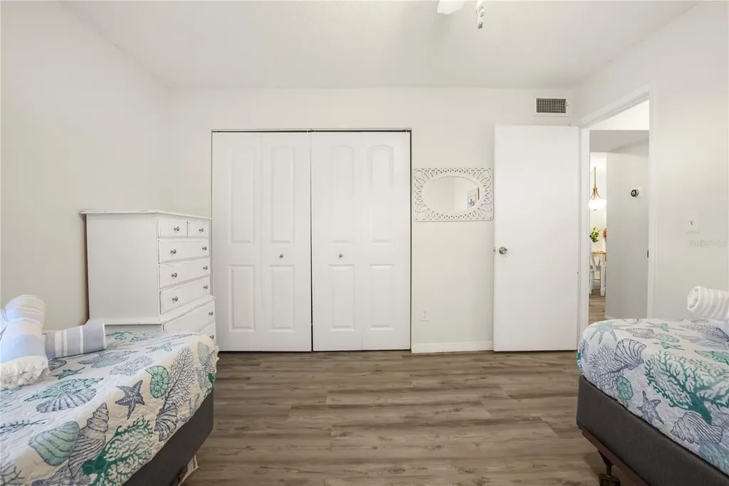 5673 Midnight Pass Road Sarasota FL 34242