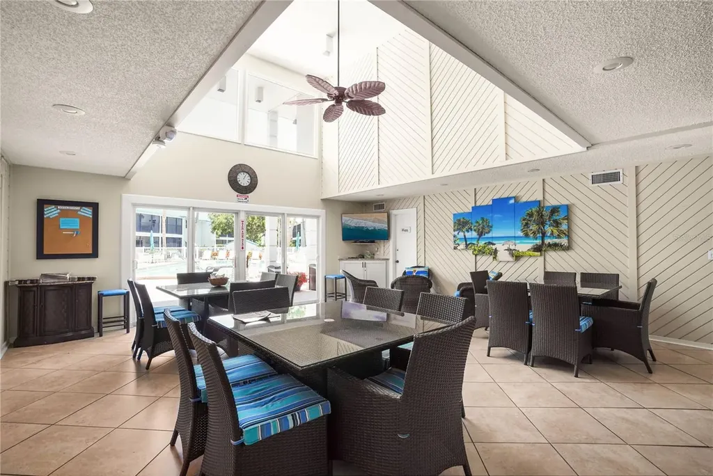 5673 Midnight Pass Road Sarasota FL 34242