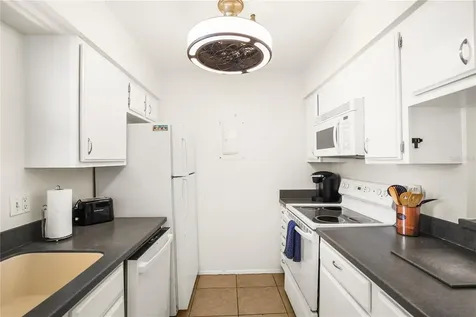 5673 Midnight Pass Road Sarasota FL 34242