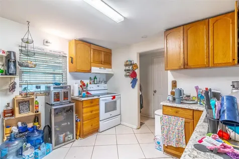 743 Alfred Drive Orlando FL 32810