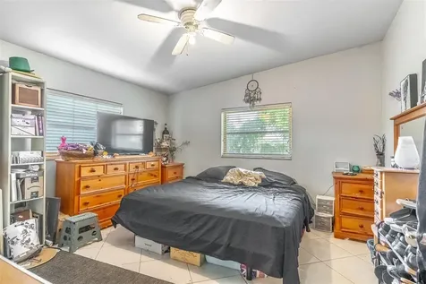 743 Alfred Drive Orlando FL 32810