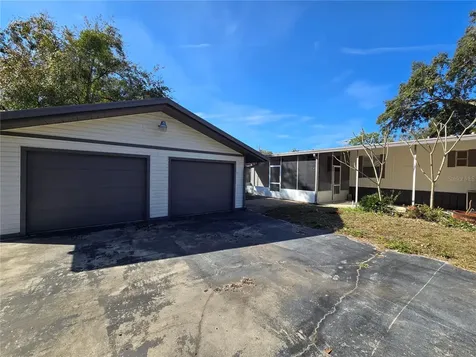 2875 Bay Avenue Kissimmee FL 34744