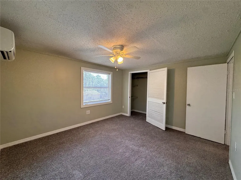 538 Orange Street Mascotte FL 34753