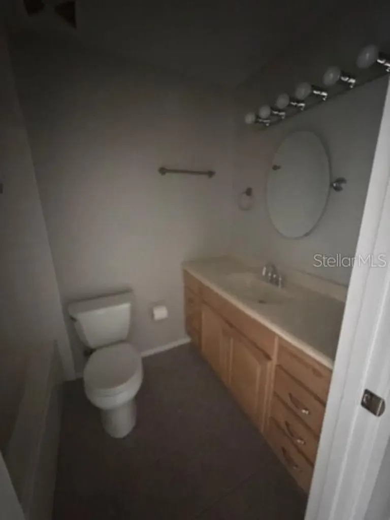 300 Kent Place Safety Harbor FL 34695